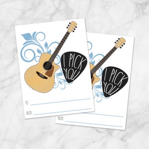 Afdrukbare I Pick You Guitar Valentijnsdagkaarten, 3x4 cadeaukaartjes met akoestische gitaar en gitaarplectrum - Direct downloaden