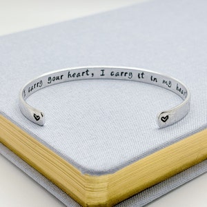 I carry your heart, I carry it in my heart - Miscarriage Gift. Infant Loss. Sympathy Gift. Memorial Cuff. Hidden Message. Floral Cuff.