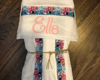 Frozen Hooded Bath Towel - Handmade personalized child towel