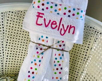 Girl Hooded Bath Towel - Personalized Kid Towel - Handmade Kid Towel - Kid Gift - Baby Shower Gift