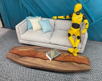 ミニチュア手作りライブエッジウォールナット樹脂製リバーテーブル、リッチオレンジにポプラ材のアクセント