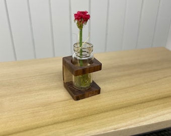 上質なハンドメイドのミニチュア花柄棚またはテーブル装飾 | ウォールナット＆ガラス