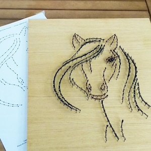String art pattern &quot;Horse&quot; | String art tutorial | String art template | DIY string art | String and nail art | *Pattern only*