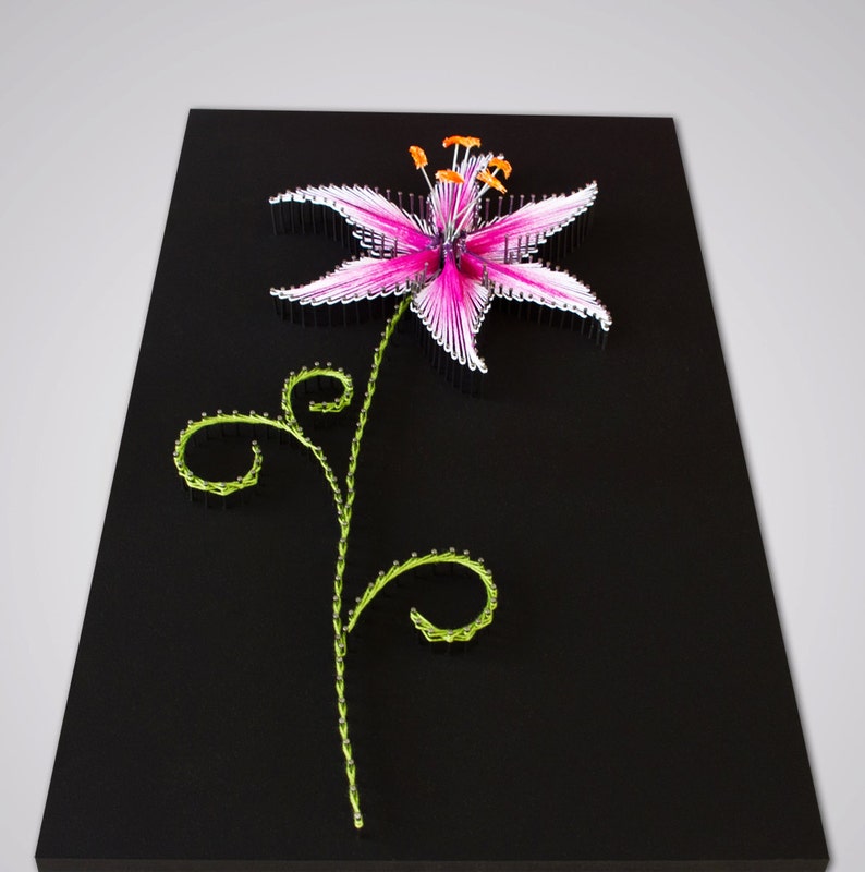 String art pattern & instructions The Lily DIY | Etsy