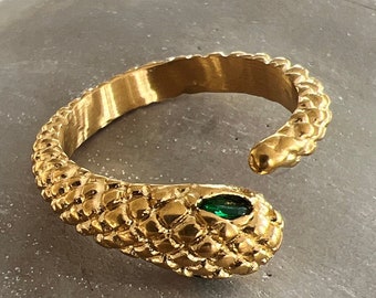 Fani- Snake Ring, Gold Snake Ring, Green Eyed Snake Ring, Snake Jewelry, Gold Snake Jewelry, Serpent Jewelry, Serpent Ring, Serpent, Snake