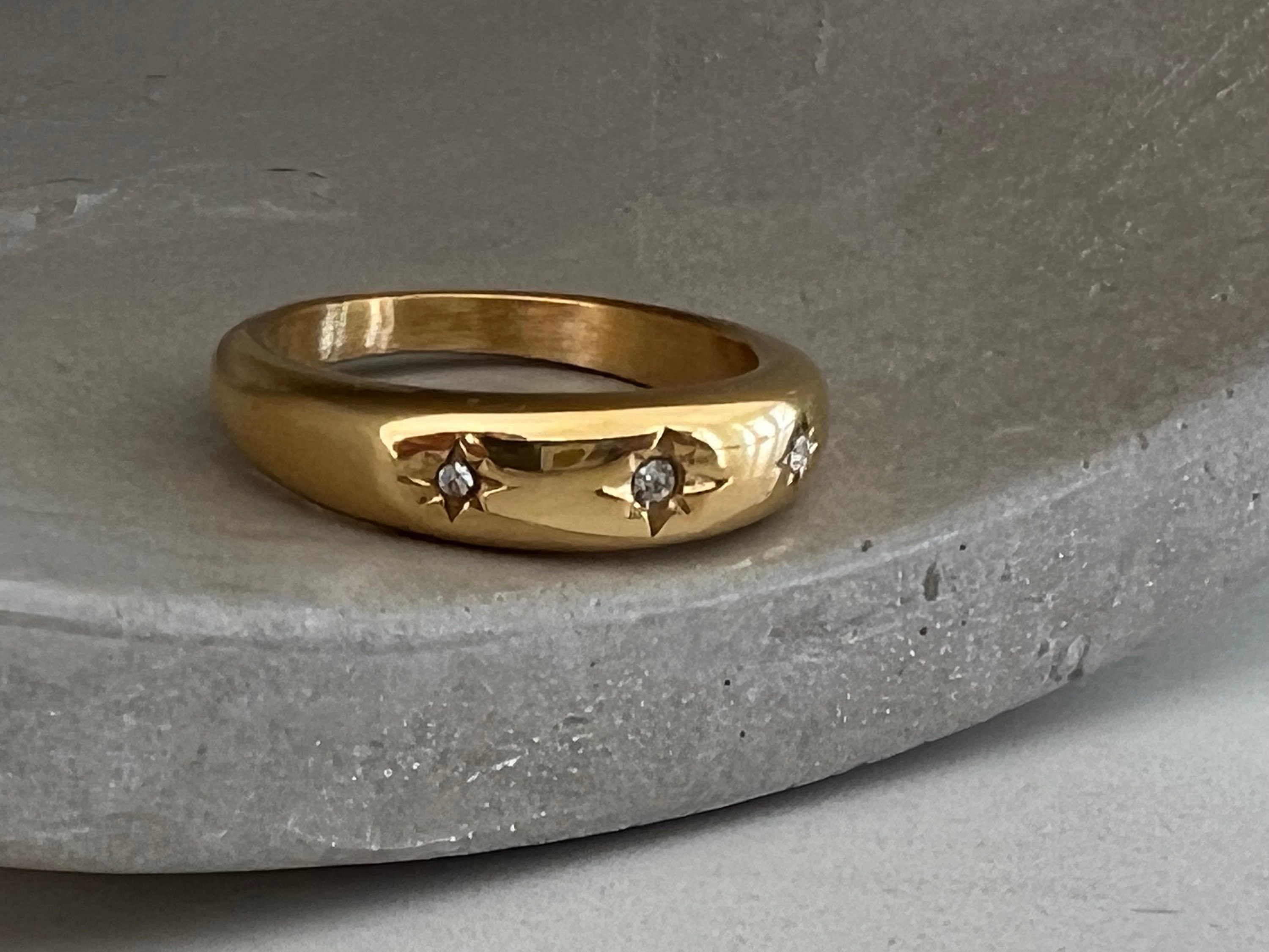 Diyama- Diamond Chip, Cubic Zirconia Ring, Minimalistic Ring