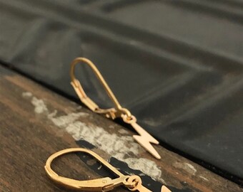 Viola- Lightning Bolt Earring, Gold Lightning Bolt Earring, Lever back Earring, 14k gold earring, Lightning Bolt, Thunder Earring, Rain,Gift