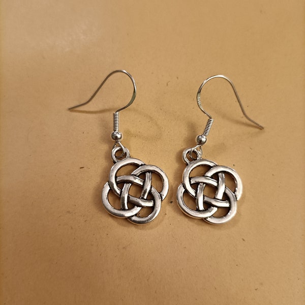 Sterling Silver Celtic Knot Dangle Drop Earrings