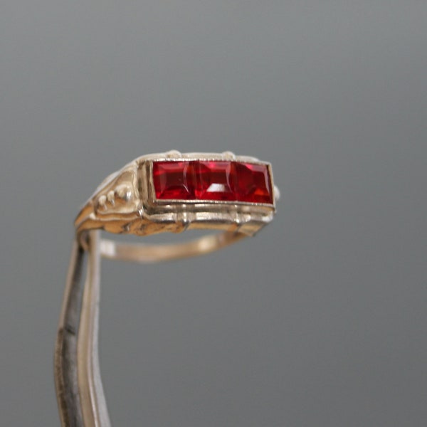 Art Deco Red Paste 835 Silver Ring. Vintage Geometric, Size 6 1/4