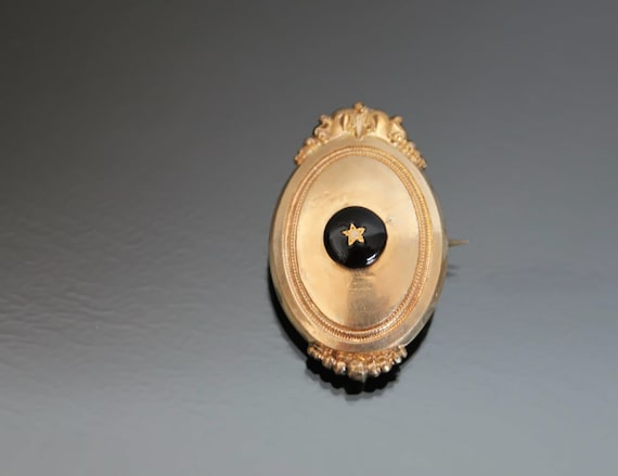 Broche Ancienne Plaquée Or Et Onyx XIXème Siècle - Bijou De Deuil Vintage, époque Napoléon III