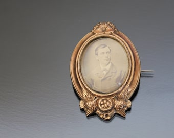 Victorian Glass Brooch Photo Locket. 800 Silver Rose Gold Plated. Antique Keepsake.