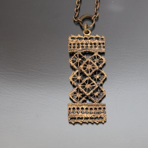 PENTTI SARPANEVA. Modernist Necklace with &quot;PITSI&quot; Pendant. Vintage Finnish Bronze. Scandinavian Modernism Finland Jewelry