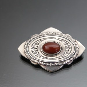 Antique Jugendstil Carnelian Brooch. Floral. Repousse. Silver 925 Sterling. Vintage Pin.