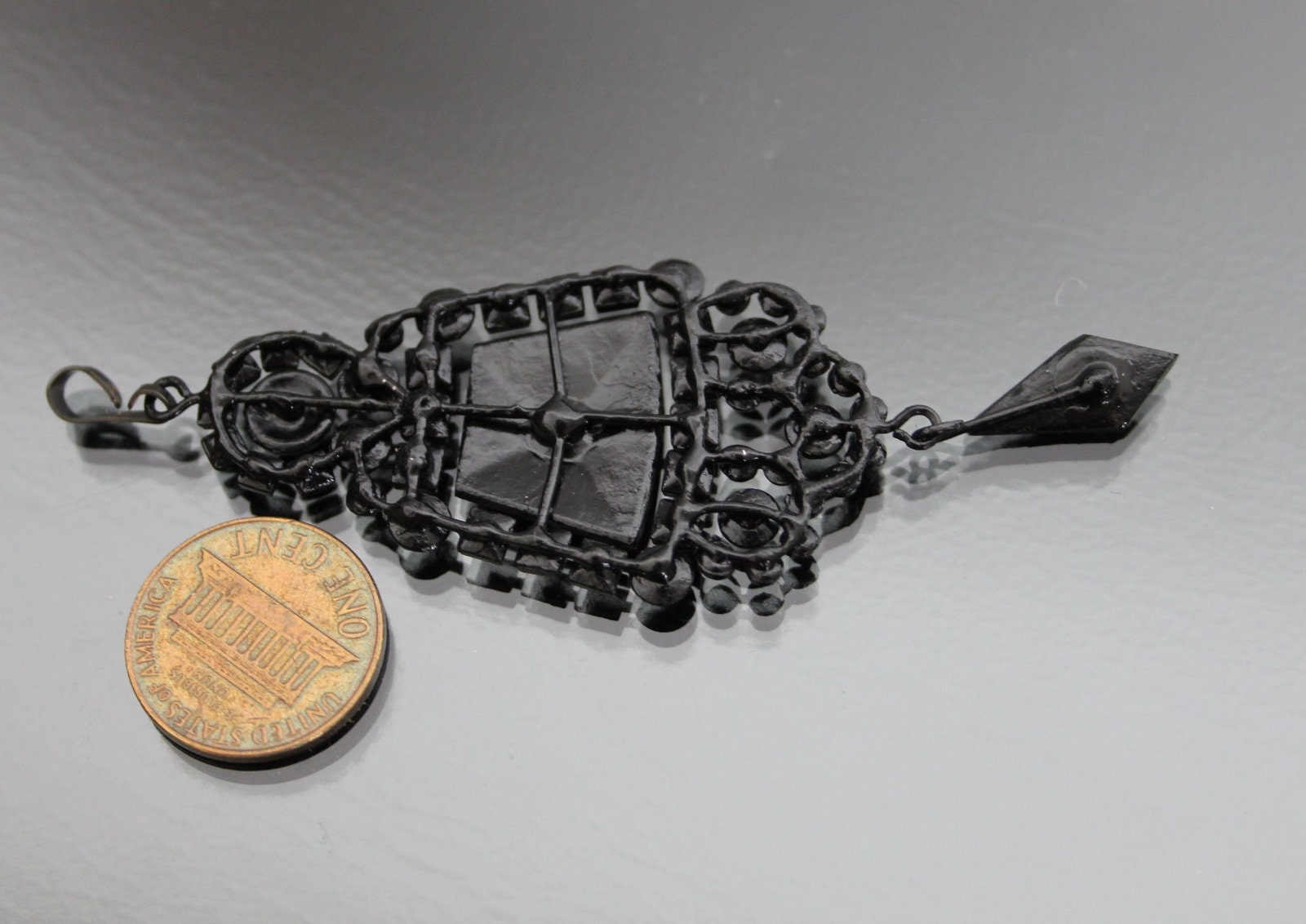 REPLICA Victorian Vauxhall Glass Black Enamel Faceted Glass Mourning 