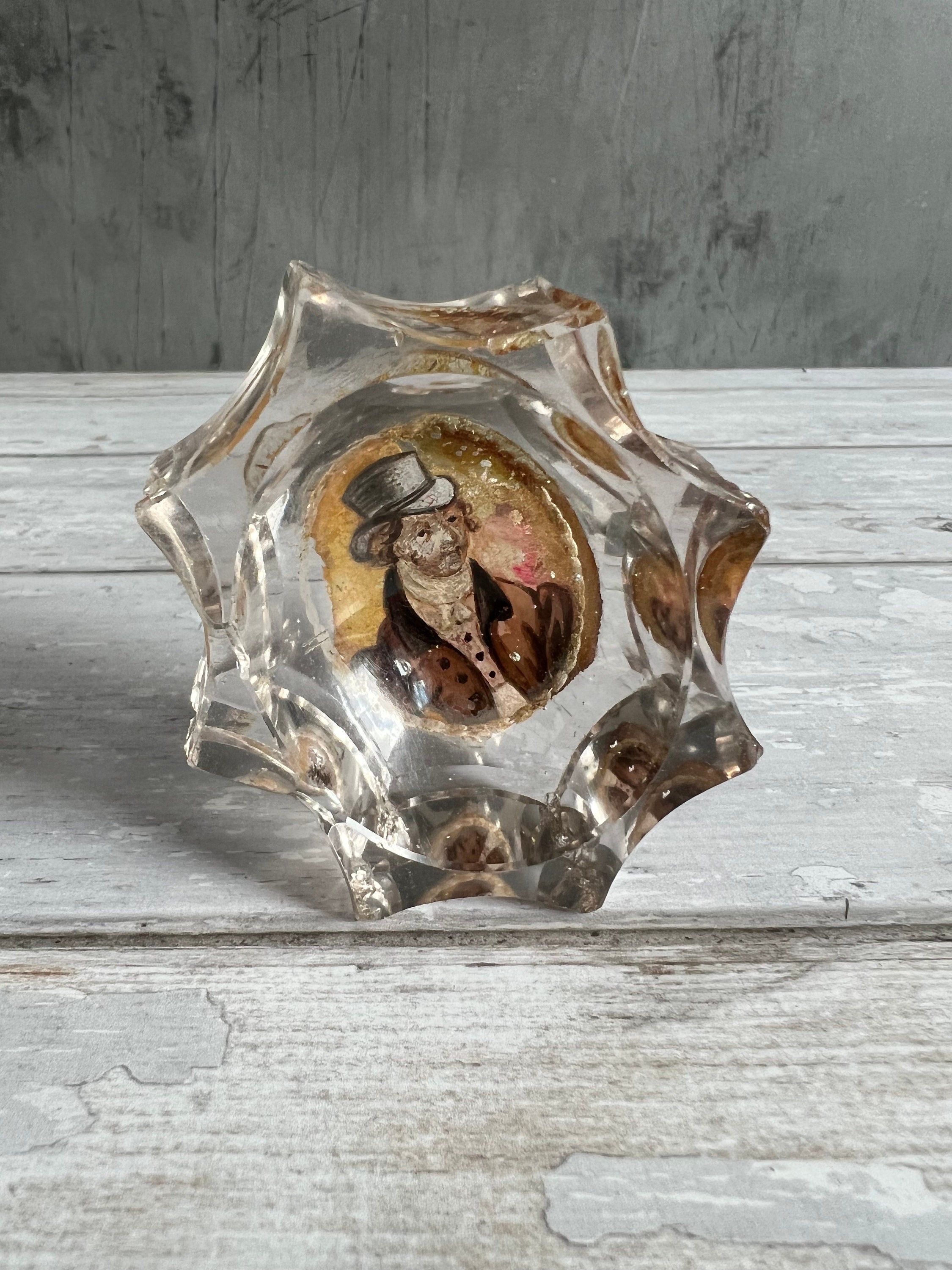 Enameled Miniature Ashtray (JAS) Enameled Miniature Ashtray (JAS)