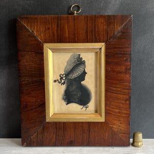 18th Century Silhouette of A Lady In Dormeuse Cap English Circa 1780s
