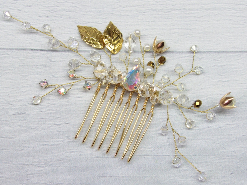 Gold wedding comb Bridal crystal comb Leaf hair comb Gold hair vine wedding fascinator Leaf crystal comb hair gold bride vine wedding comb