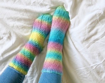 Knitted striped mismatched rainbow socks for women