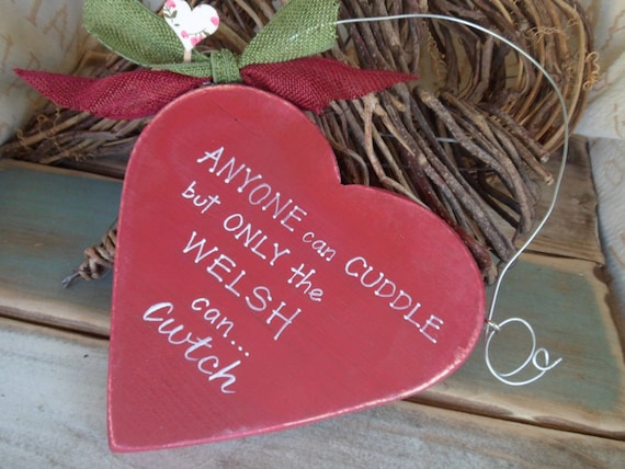Everyone can cuddle but only the Welsh can Cwtch mirror & Dragon Christmas gift 