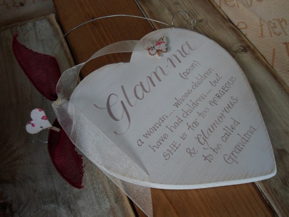 SHABBY CHIC FUNNY WOODEN SIGN GRANNY AND GRANDADS PLACE GIFT PRESENT GRANNY