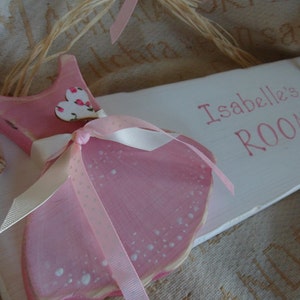 Ballerina personalised  bedroom door sign... for your little princess. Make a statement a go for the wow with one of our wooden wall plaques