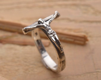 Bague crucifix en argent sterling pour hommes femmes, bijoux pour chrétiens, bague croix crucifix faite à la main, DA532