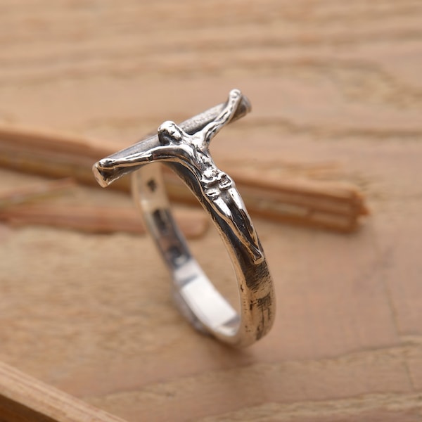 Bague crucifix en argent sterling pour hommes femmes, bijoux pour chrétiens, bague croix crucifix faite à la main, DA532