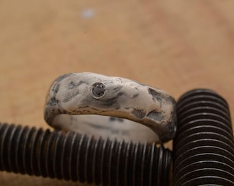 Zwarte diamanten herenring, sterling zilveren ring voor hem, 8 mm breed, handgemaakt sieraad voor mannen, gratis gravure aan de binnenkant, DA188