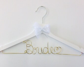 Hanger bride for your wedding gold