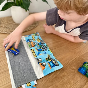 Portabebés portátil para coche, juguete Montessori, regalo para niños, juego tranquilo, regalos para niños, portabebés de juguete, regalo de viaje, soporte para carritos de cerillas