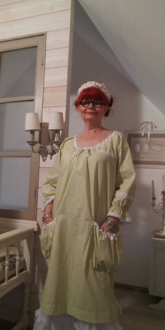 Romantic Floral Cotton Robe Victoria Gothic Shabby Chic Victorian Vintage