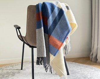Tartan multicoloured Blue Blanket Throw/ Sheep wool check Pattern Plaid with fringes/ Warm and cosy Christmas gift dad, mom, brother, sister