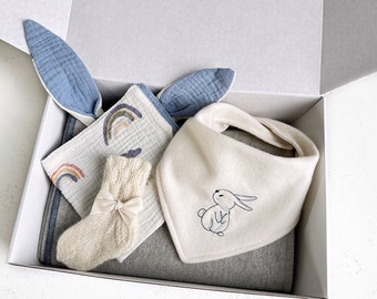 Baby Boy Gift Box, Welcome Baby Gift Set with a wool blanket, Baby Boy Shower Gift Box, Newborn gift in blue grey and white with bandana