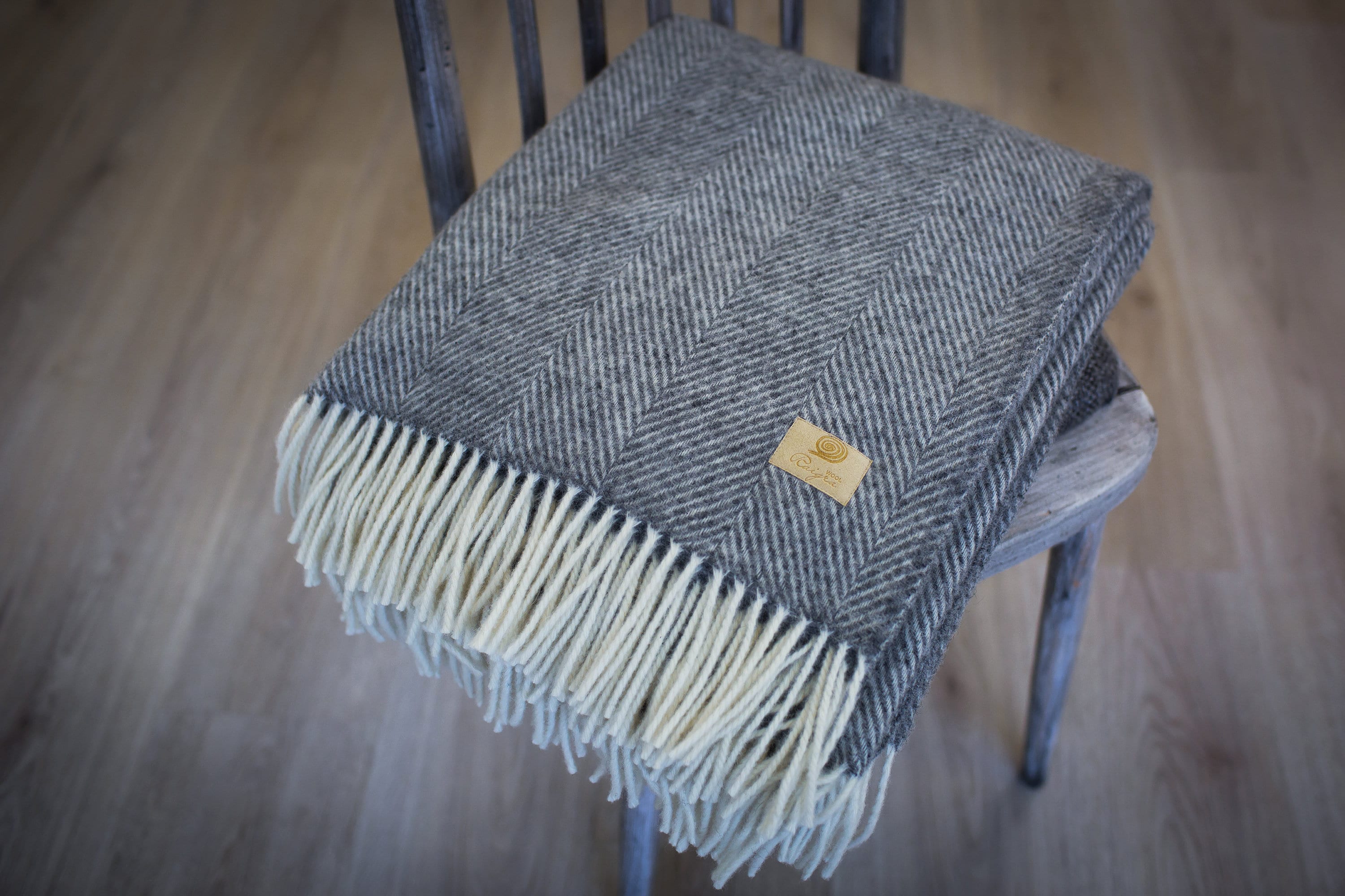 Couverture Confortable En Pure Laine, Jeté À Chevrons, Motif Grand Canapé Scandinave, Couverture Bohème Minimaliste Laine De Mouton Avec Franges