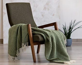 Pure Wool Small check Knit Pattern Forest Green Melange Large Sofa Armchair Throw Blanket with Fringes Cozy Wool daybed Bedspread 130x185 cm