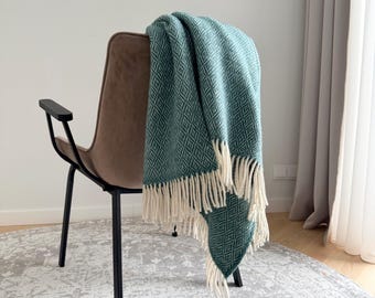 Extra Quality Sheep Wool Blanket with off-white fringes, Teal Blue Diamond weave Bed Throw