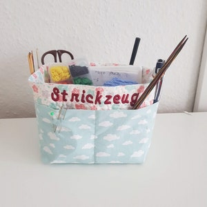 ITH Stickdatei Utensilo "Strickzeug" mit Fächern + Blankodatei 20x28, Anleitung nur auf deutsch