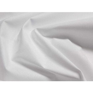 Peut inclure: Tissu en coton blanc, lisse et sans plis, parfait pour les projets de couture.