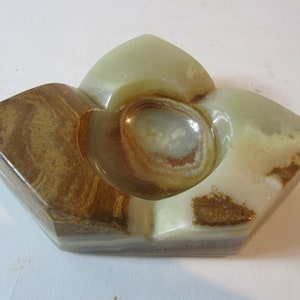 A Stunning Vintage Hand-Made Heavy Marble Ashtray, Beautifully Designed and Made in France