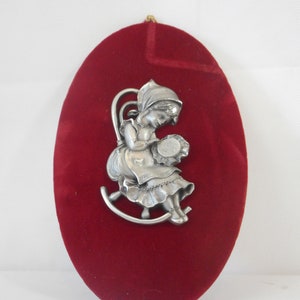 A Lovely Vintage French oval shaped Pewter on a Felt wall picture / plaque