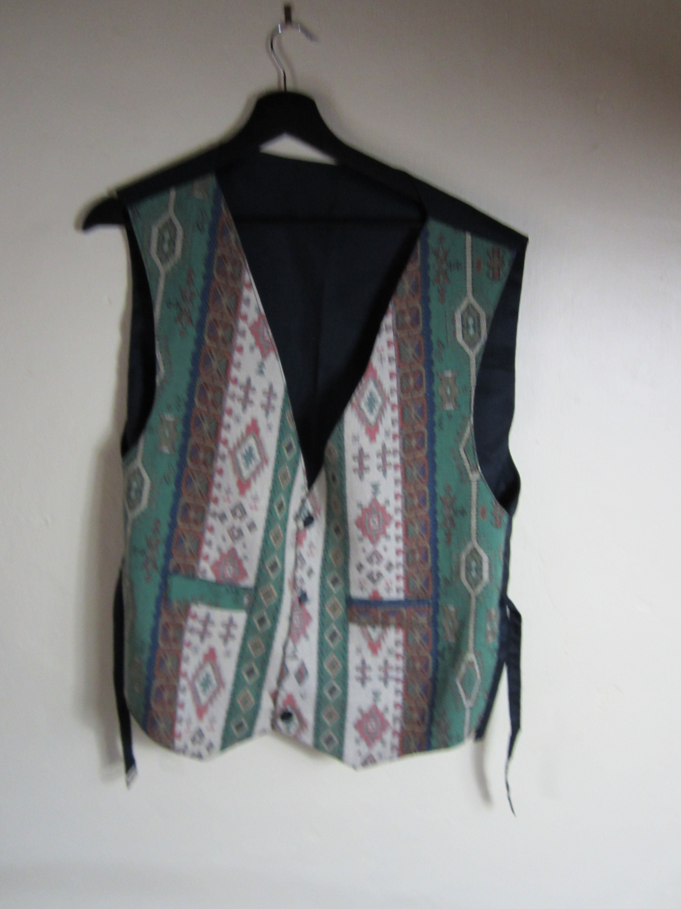 Image of A Very Stylish Vintage Gentleman's Well-Made Lined Waistcoat, Made in France