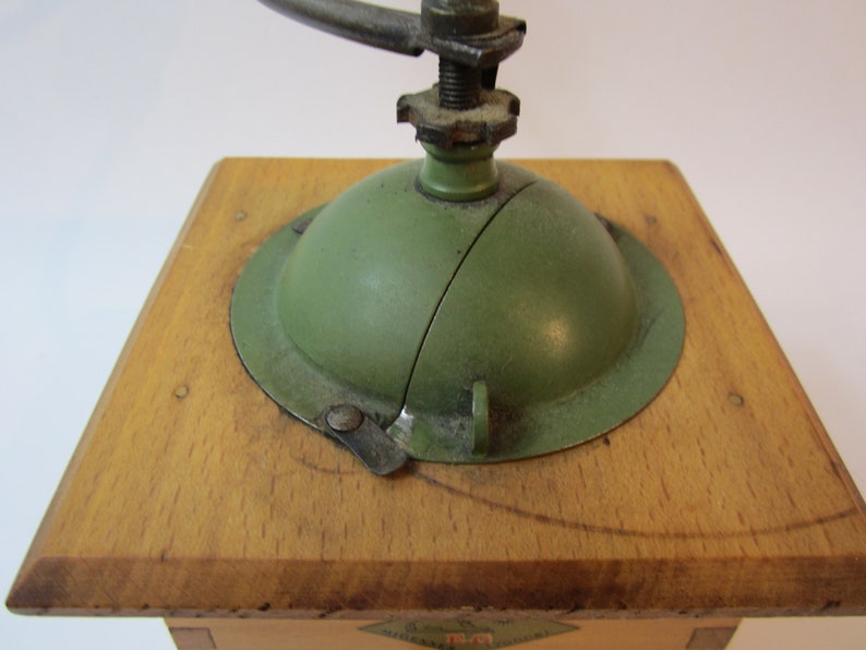A Stunning Vintage Metal /& Wooden Miyennes Coffee GrinderCoffee Maker Made in France