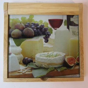 A Superb Vintage Cheese Board and Cheese Knives/Cheese Serving, Made in France