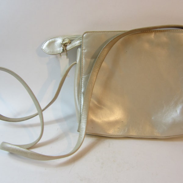 A Stunning Vintage Fashionable Leather 'Bally' Purse/Wallet/Bag/Handbag, Made in France