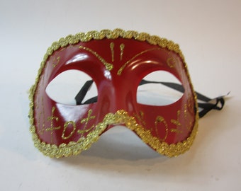 Un superbe masque fait main vintage de Venezia, Italie