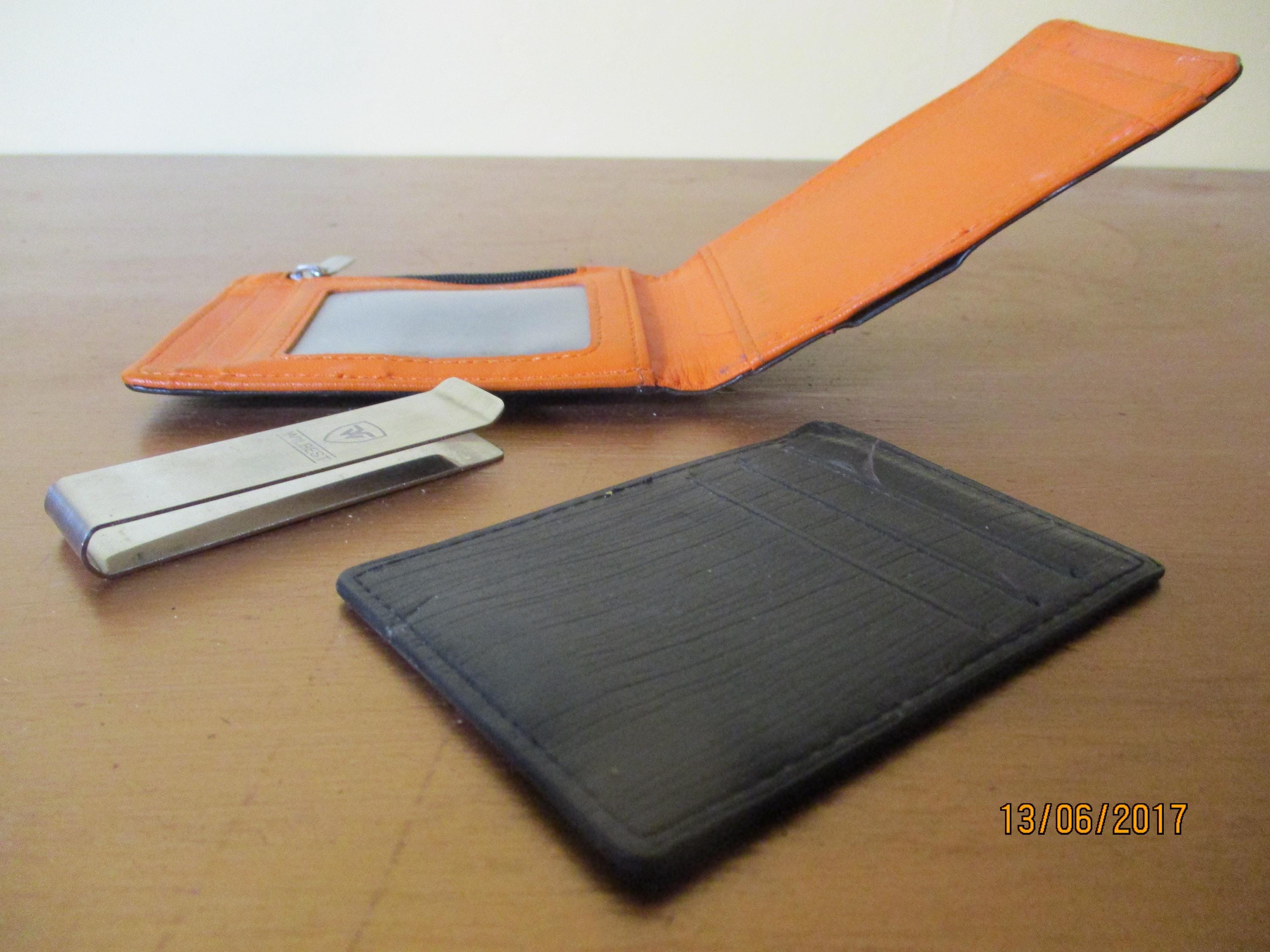 Un magnífico bolso/cartera/bolso/cartera/tarjetero vintage de