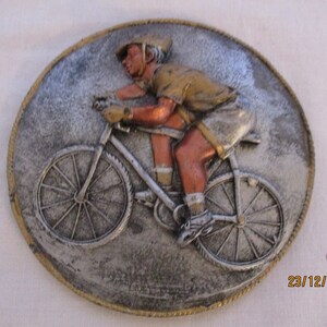 A Wonderful Vintage Metal Biker/Bike Rider/Cyslist Plaque/Picture/Wall Hanging, Made in France