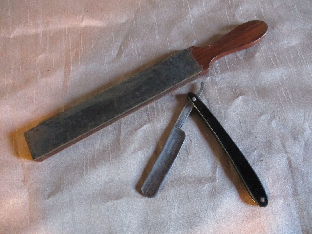 A Fabulous Vintage Cutthroat Collectible Razor and Strop sharpener