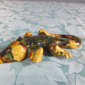 A Lovely Vintage Porcelain/Ceramic Wall-Mountable Salemander/Lizard, Made in France