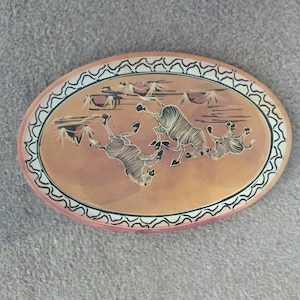 A Beautiful Vintage Porcelain Plate/Dish, Depicting Playful Horses